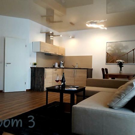 Modernes Apartment Metzingen Mittelstadt Eksteriør bilde